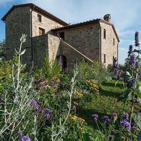 Panoramic Cottage With Shared Pool Holiday home *