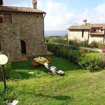 Panoramic With Shared Pool Roccalbegna